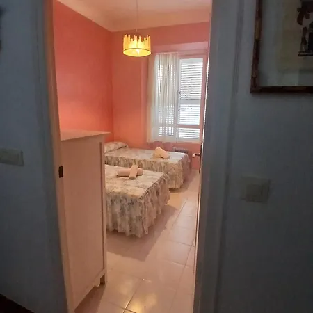 Homestay En Residencial Capuchinos Cerca Del Centro Historico De